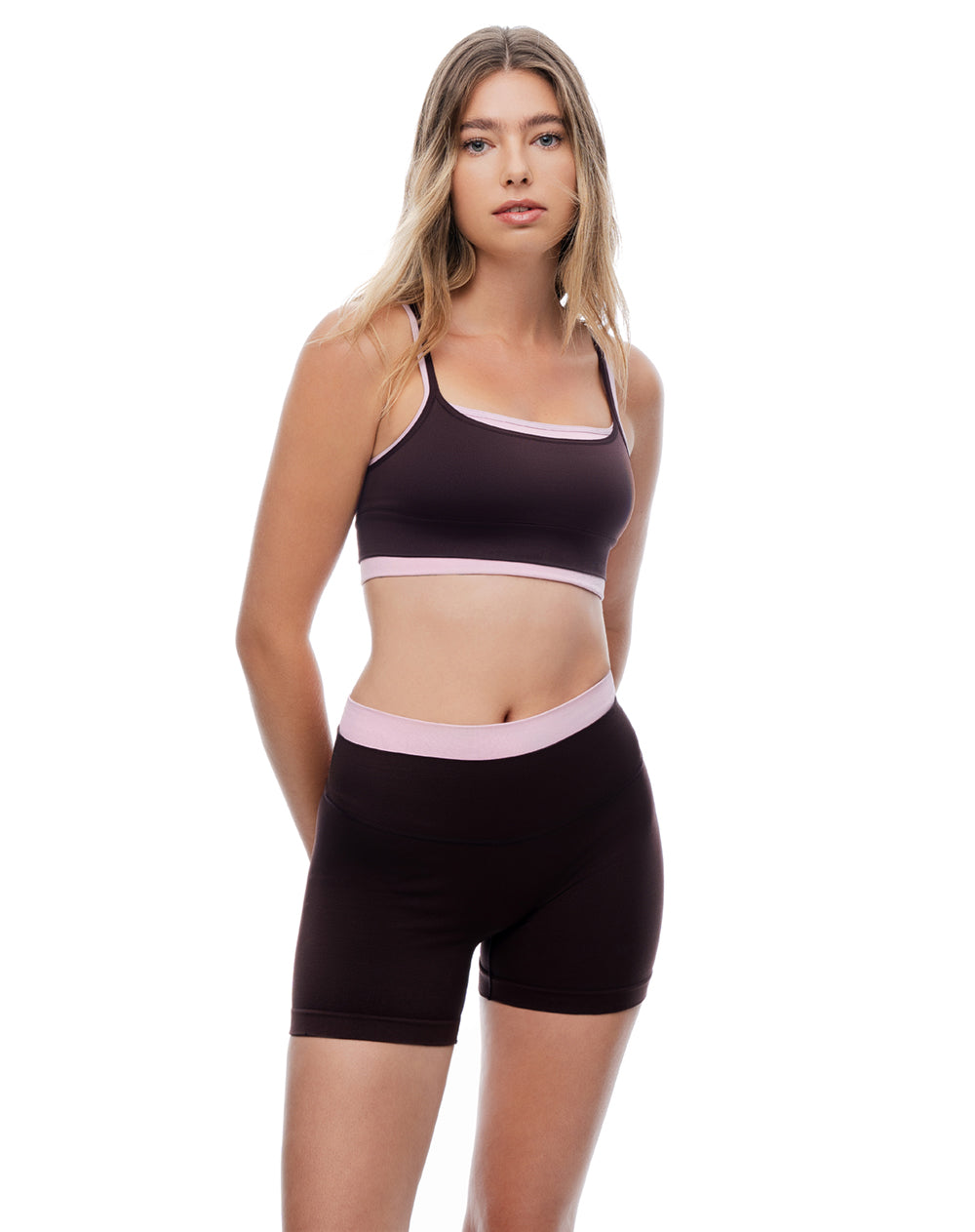 Biker deportivo seamless vinotinto mujer