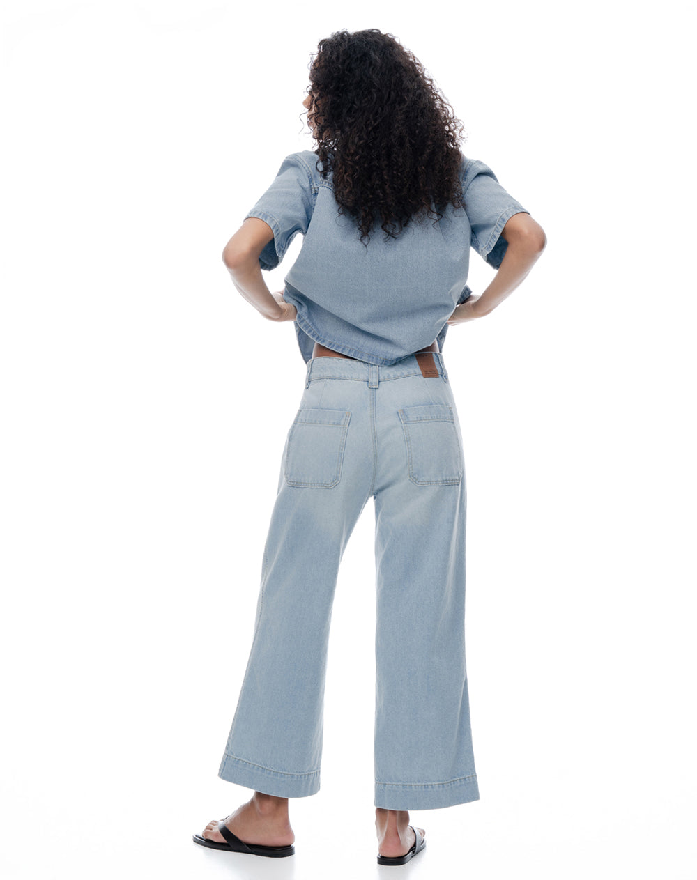 Jean culotte tiro medio índigo claro mujer