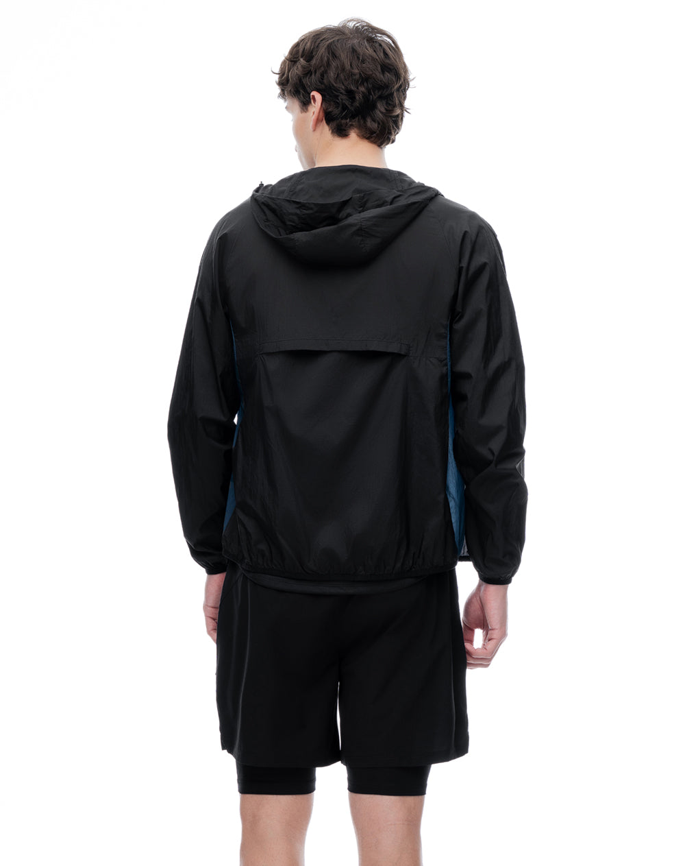 Pantaloneta deportiva negro hombre