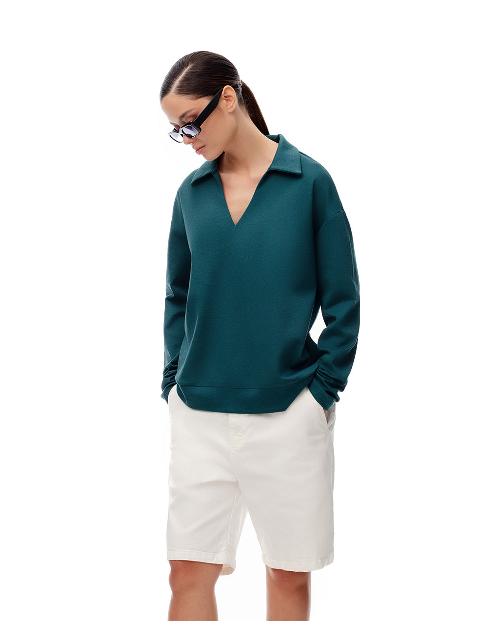 Camibuzo tipo polo oversize verde mujer