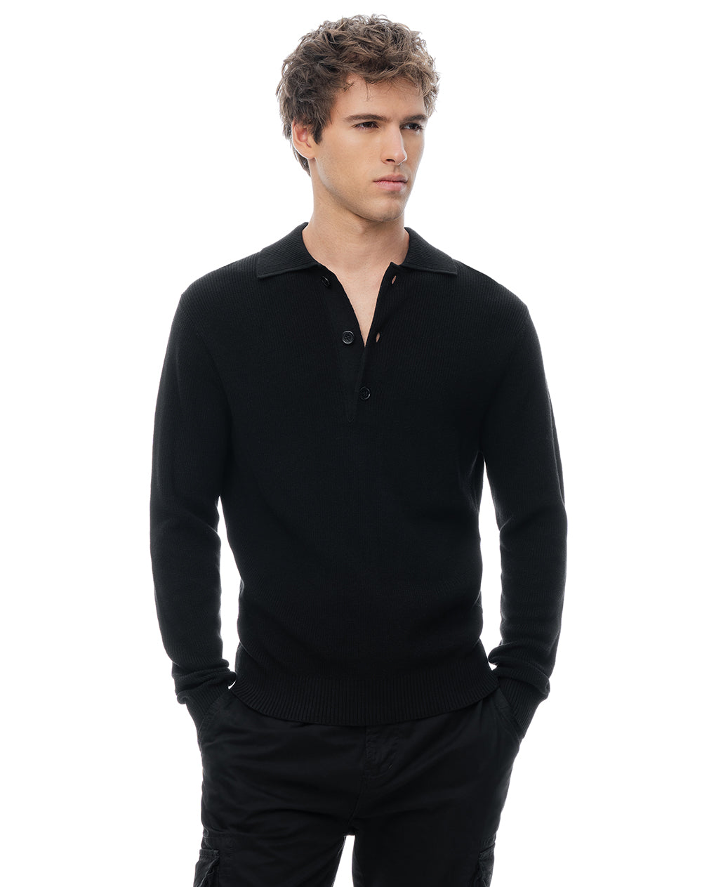 Buzo regular negro hombre