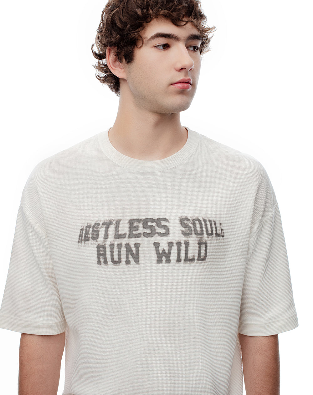 Camiseta regular algodón vainilla estampada hombre