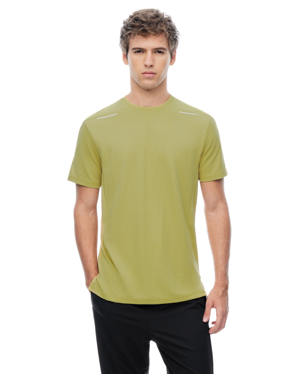 Camiseta deportiva control humedad amarilla hombre