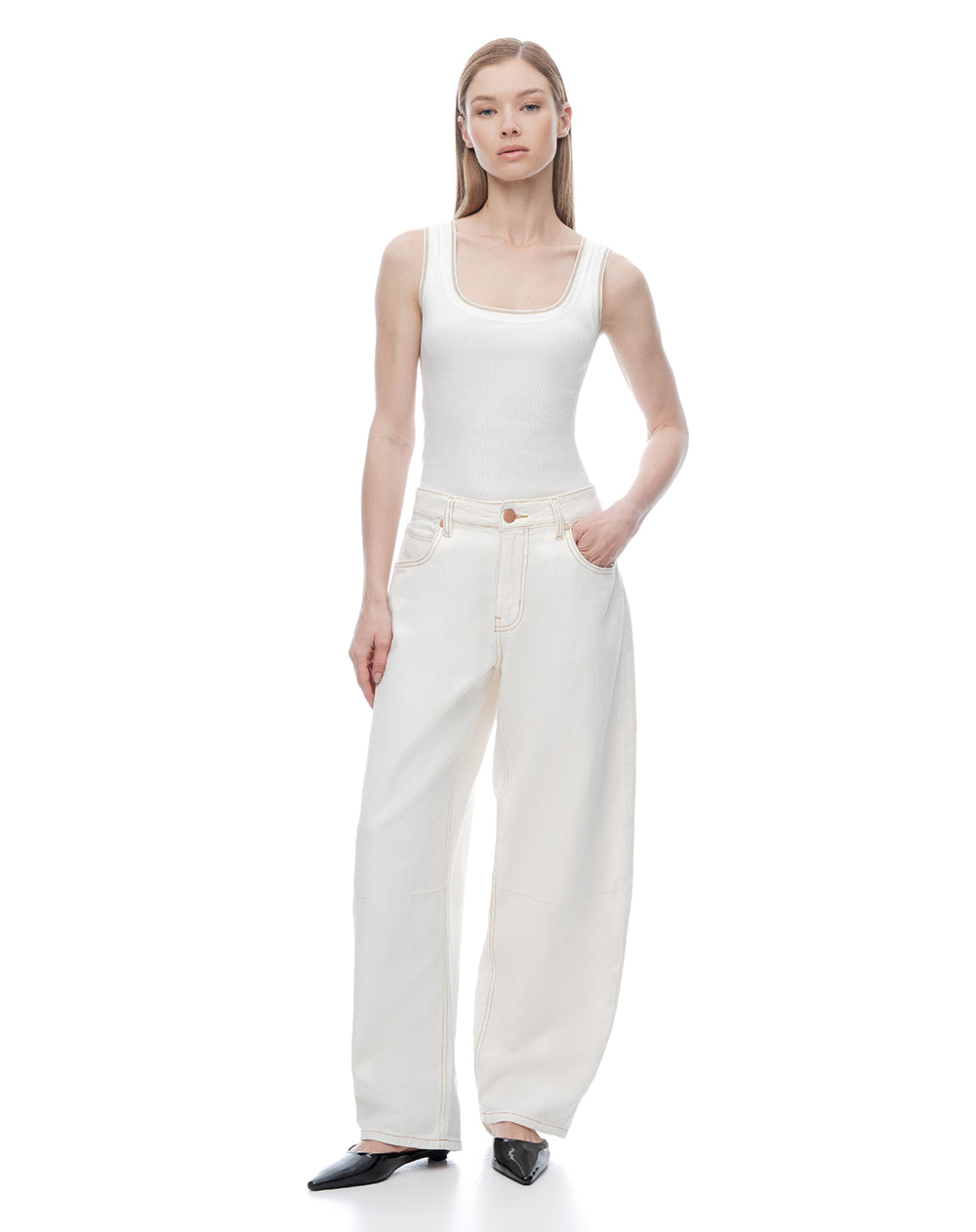 Jean baggy tiro medio crudo mujer