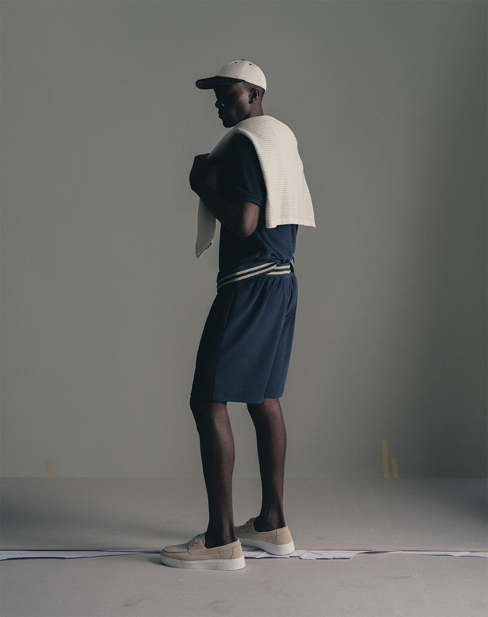 Bermuda regular azul hombre