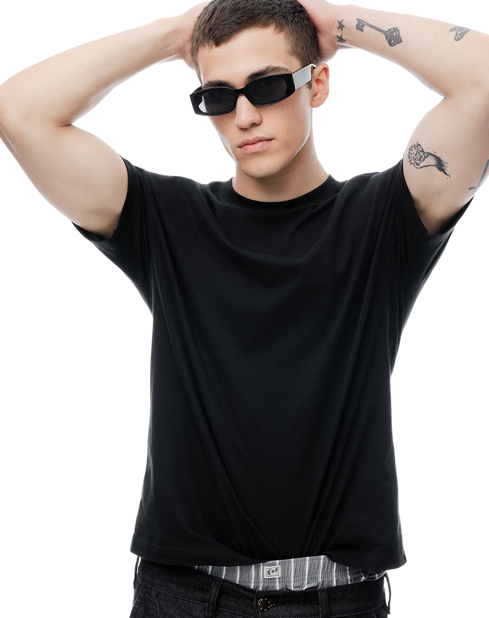 Camiseta regular algodón negra hombre