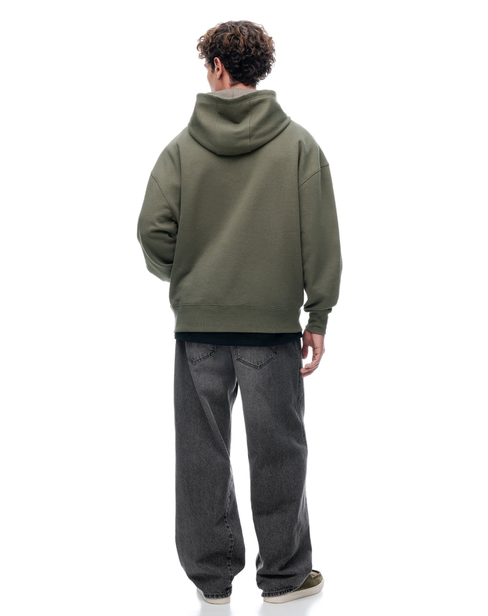 Buzo tipo hoddie café hombre