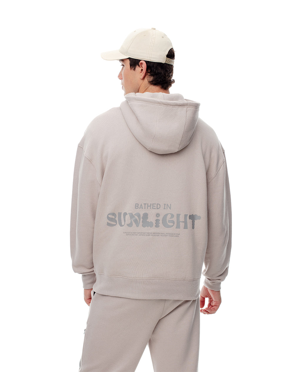 Buzo tipo hoddie café hombre