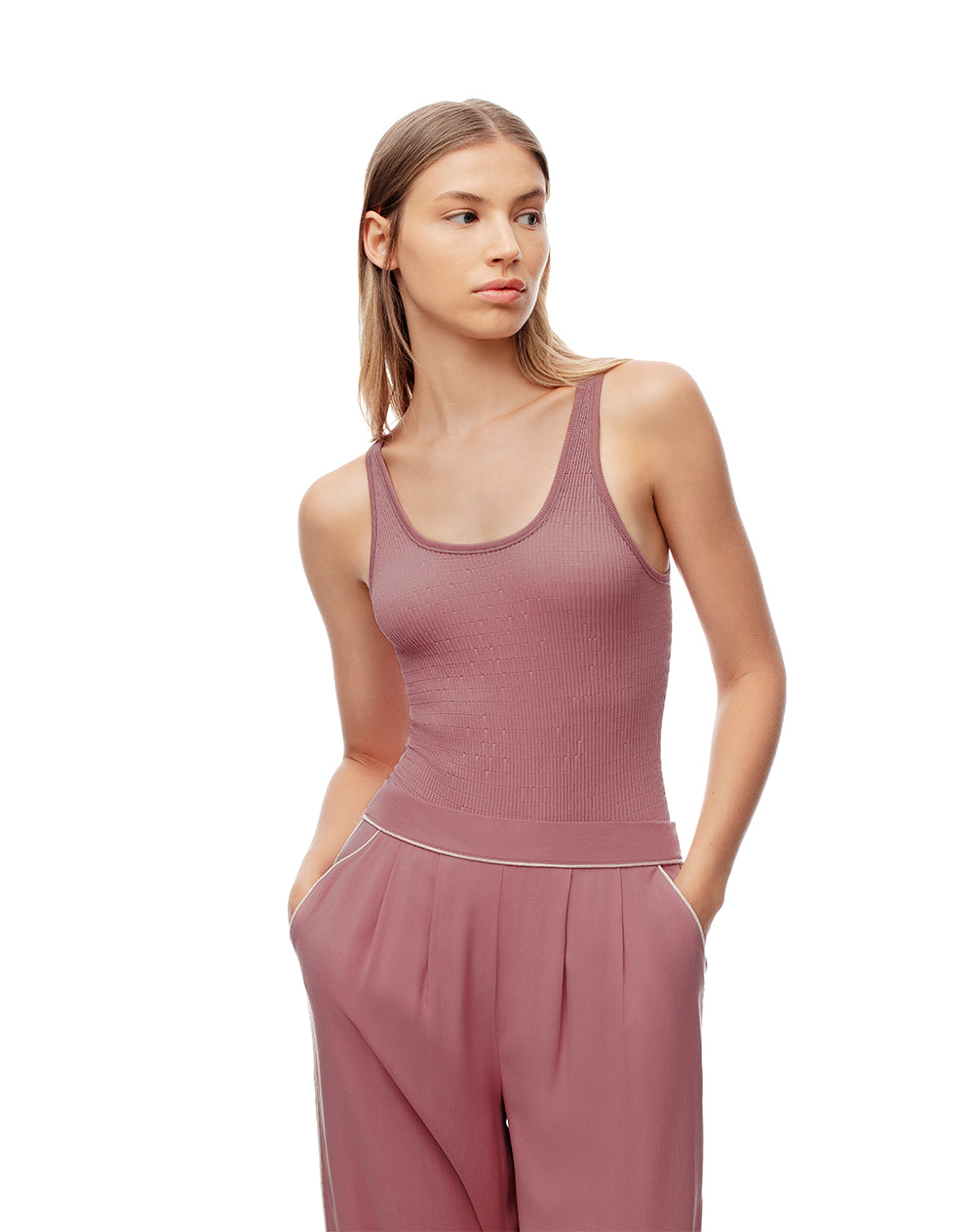 Body cuello redondo malva