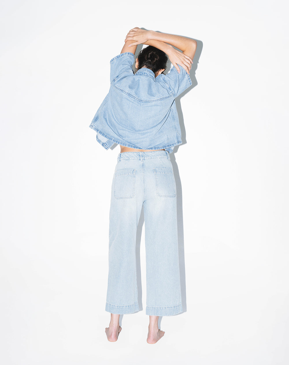 Jean culotte tiro medio índigo claro mujer