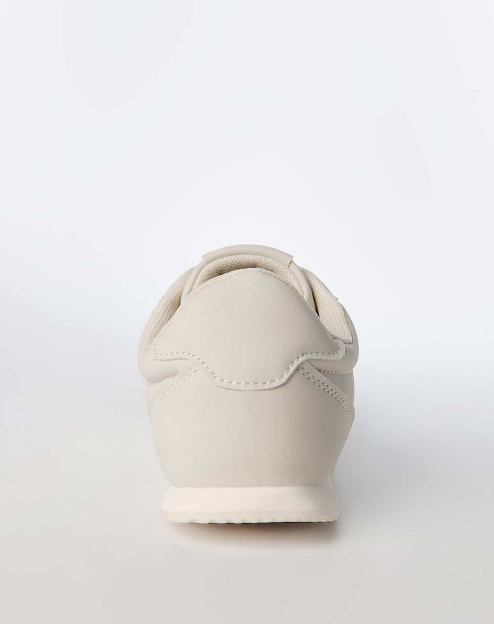 Tenis casulaes crudo niña