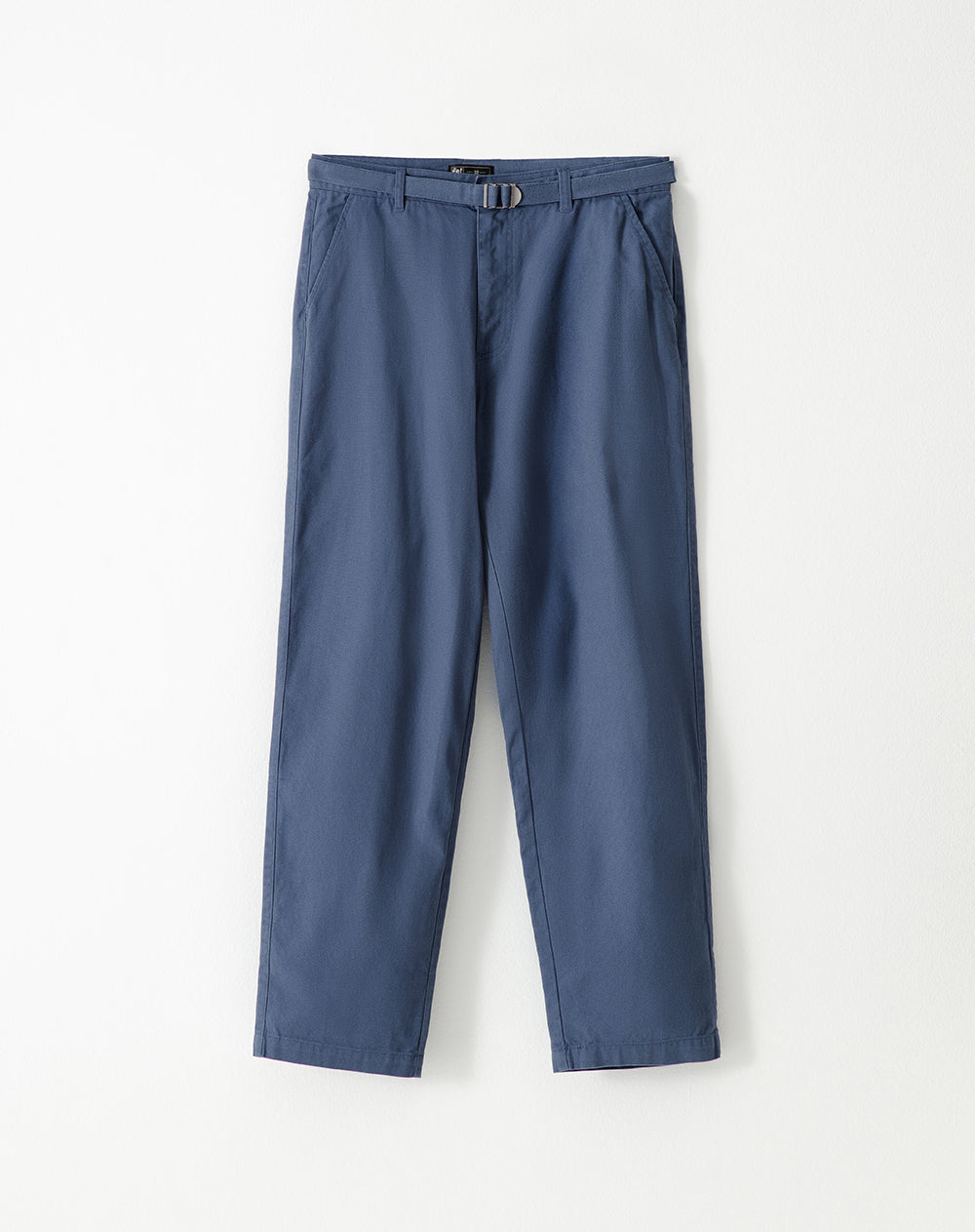 Pantalón regular fit tiro medio en drill azul oscuro