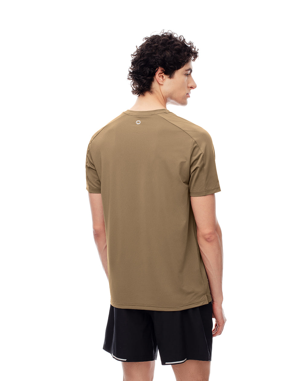 Camiseta deportiva antibacterial café hombre