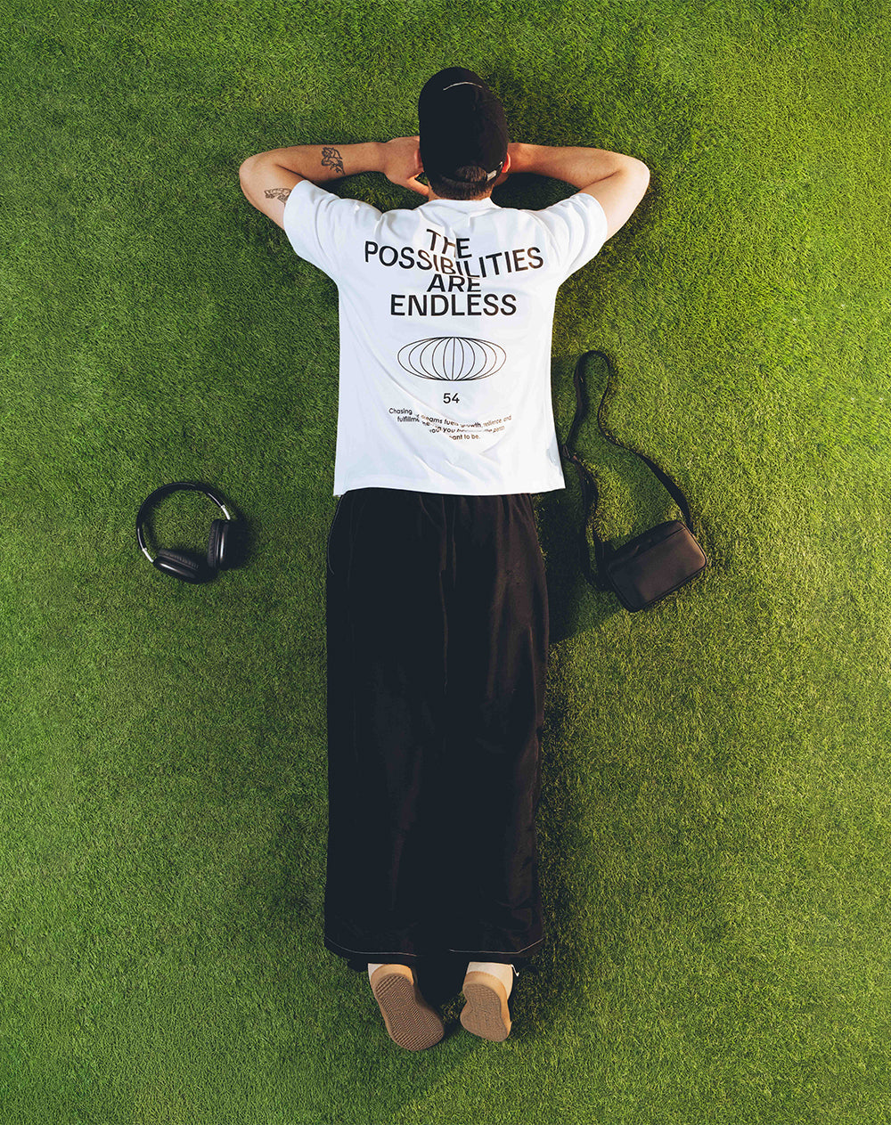 Camiseta regular algodón estampada hombre