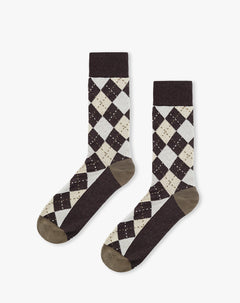 Medias hombre largas cafés rombos