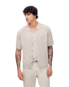 Camisa manga corta regular tejida algodón arena hombre
