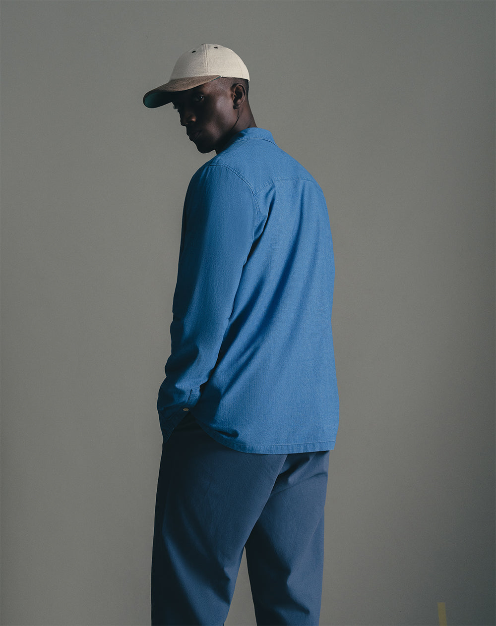 Camisa manga larga regular algodón azul hombre
