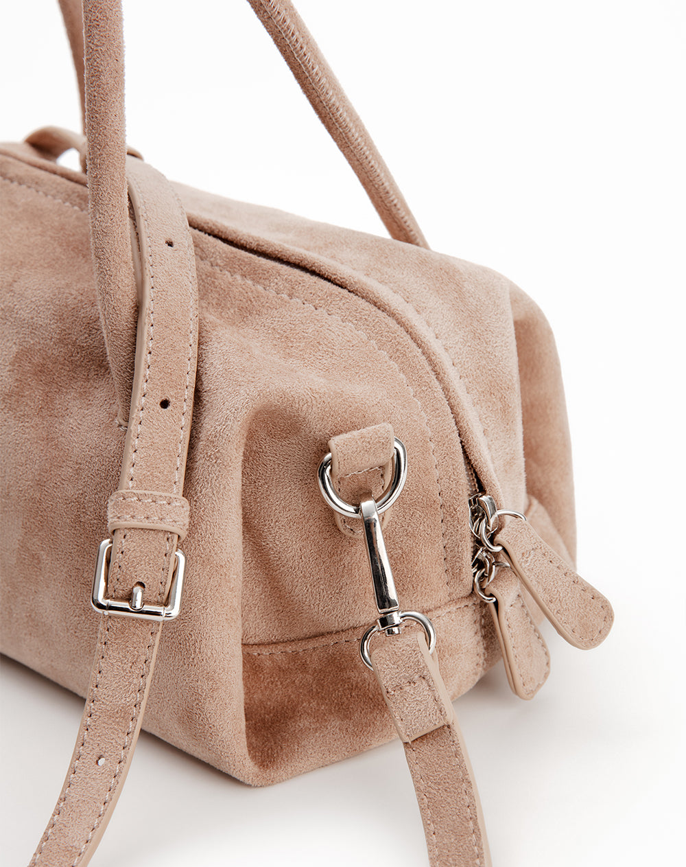 Bolso de mano tipo gamuza café mujer