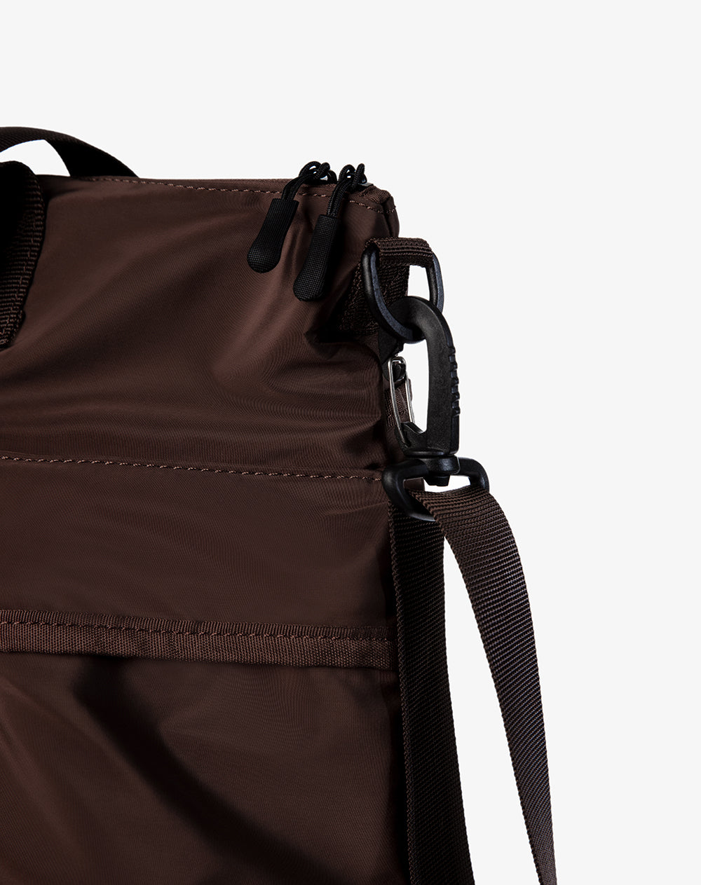 Bolso tote correa ajustable café