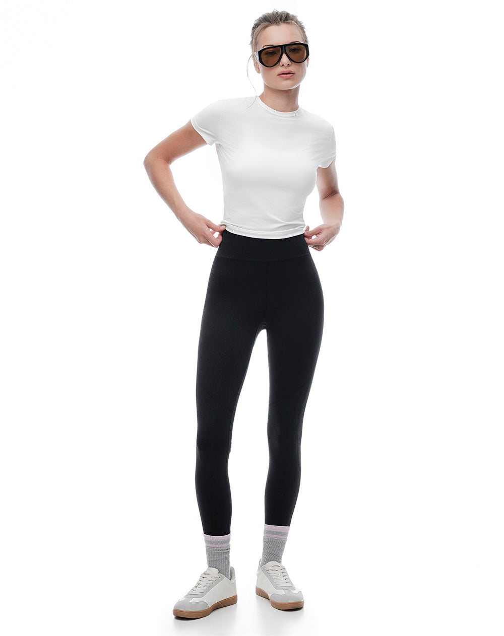 Set deportivo camiseta + legging mujer