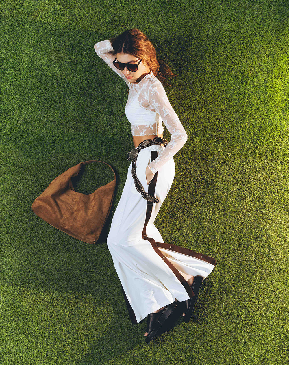 Pantalón relaxed tiro alto crudo mujer