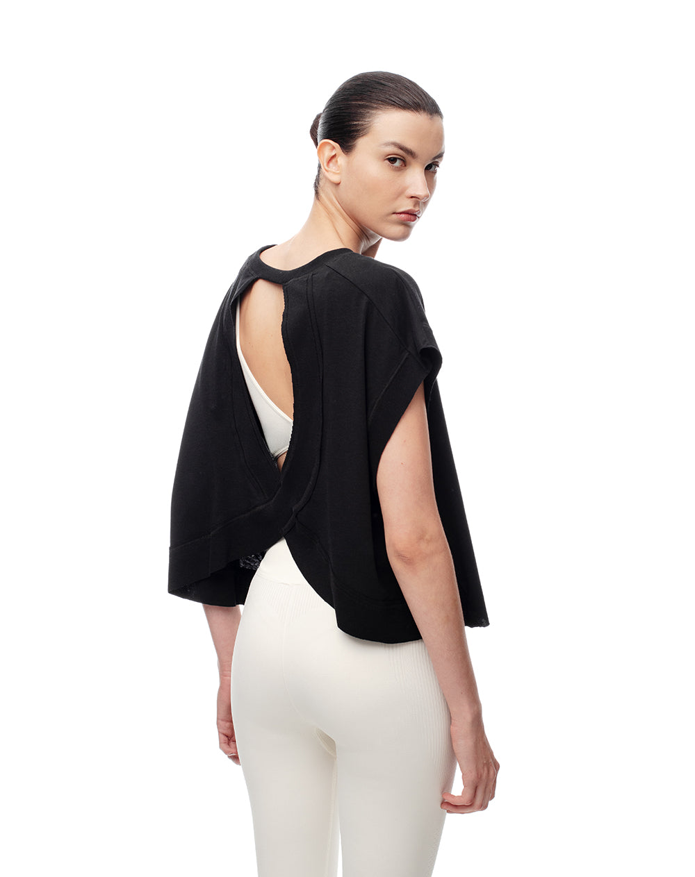 Camiseta relaxed fit manga corta negra