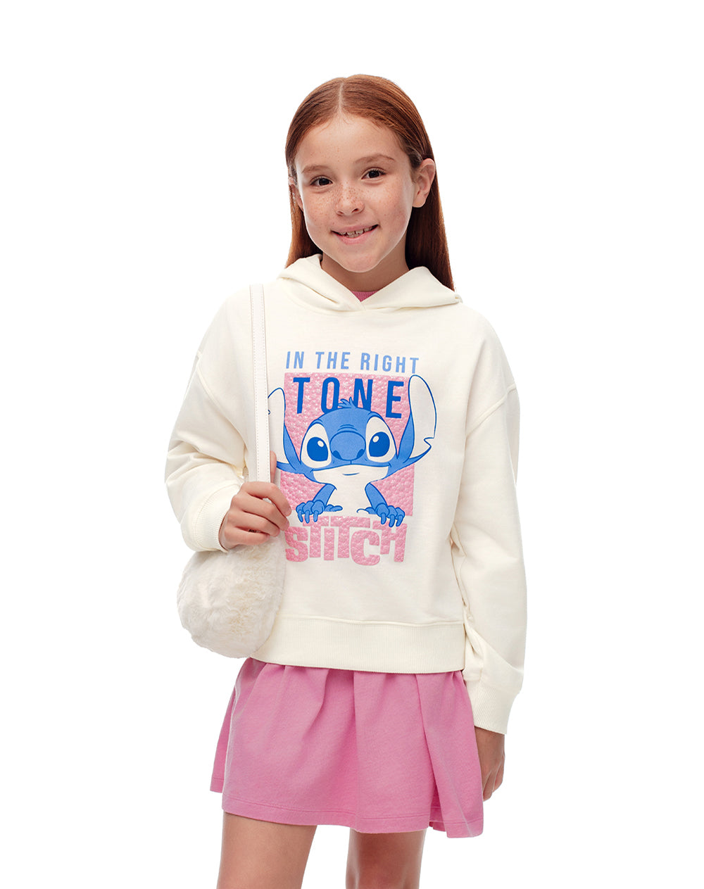 Buzo regular Stitch vainilla niña