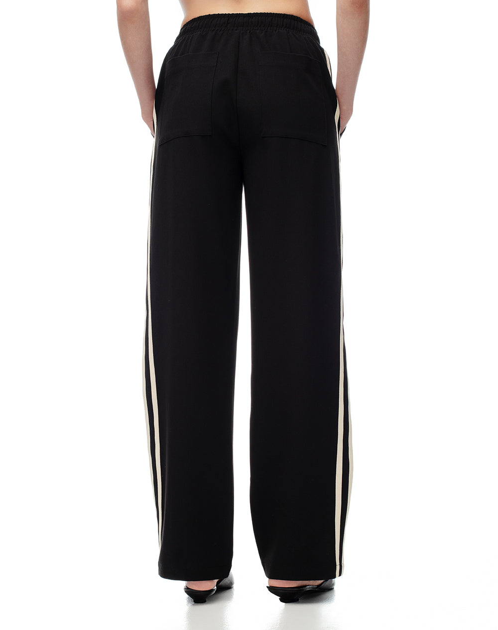 Pantalón recto tiro medio negro mujer