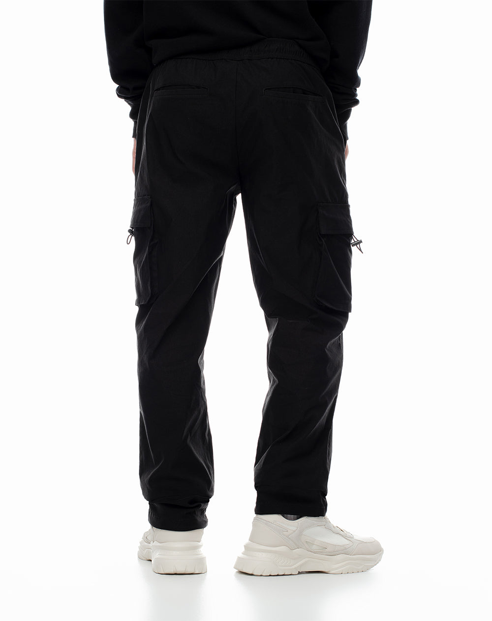 Pantalón cargo regular liviano begro hombre