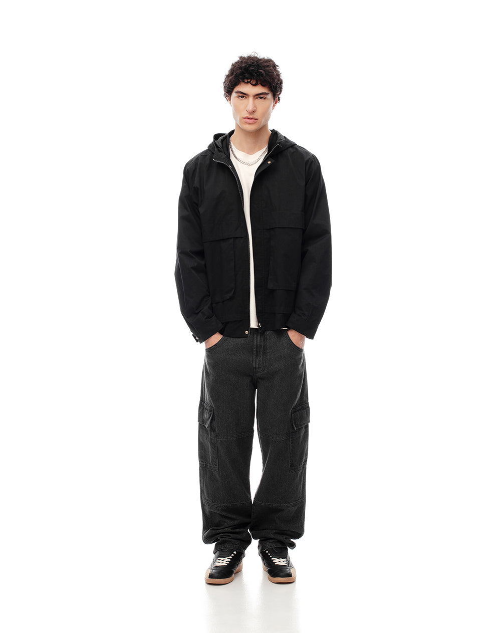 Jean cargo recto negro hombre