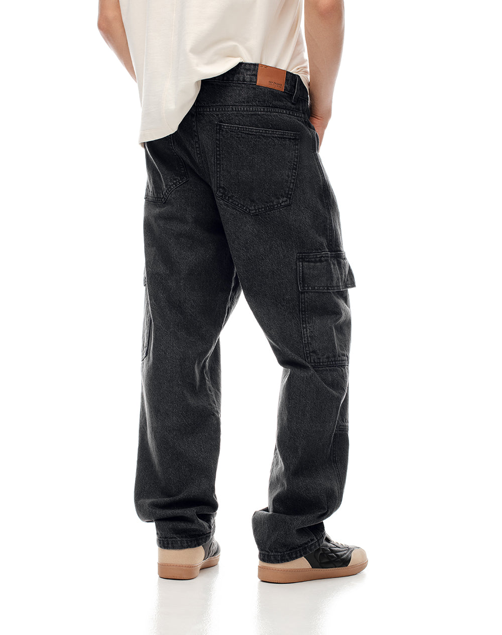 Jean cargo recto negro hombre