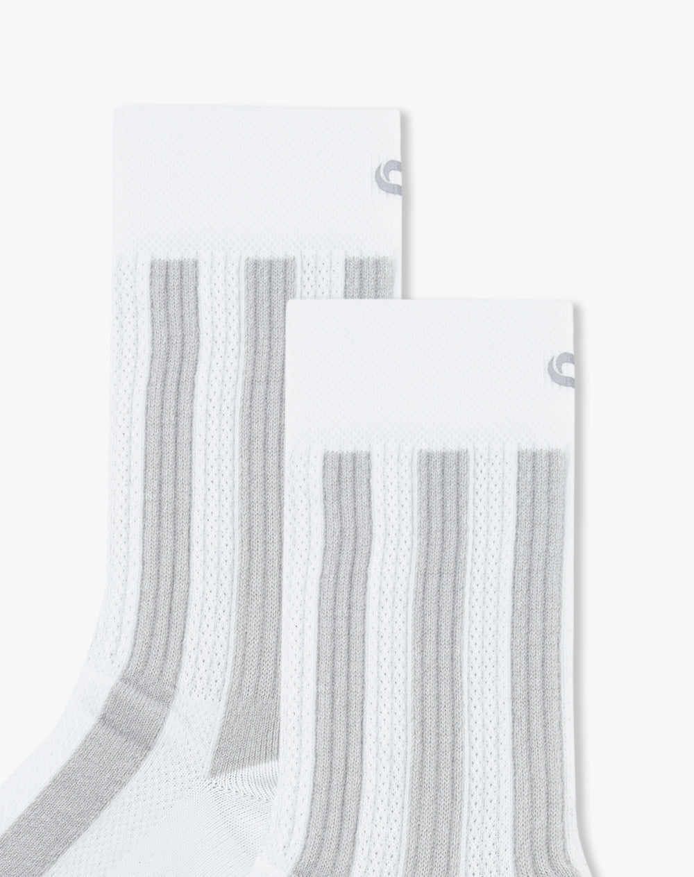 Medias hombres largas blancas