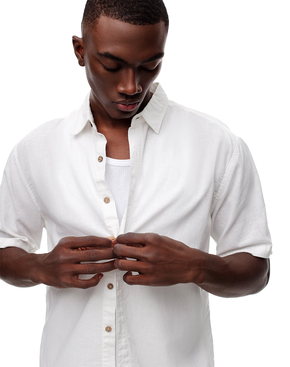 Camisa manga corta regular lino blanca hombre