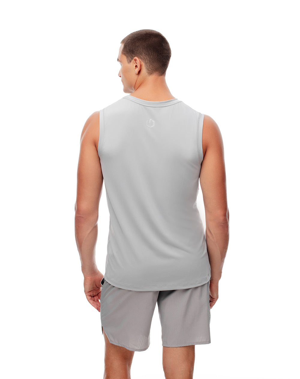 Camisilla deportiva antibacterial gris hombre