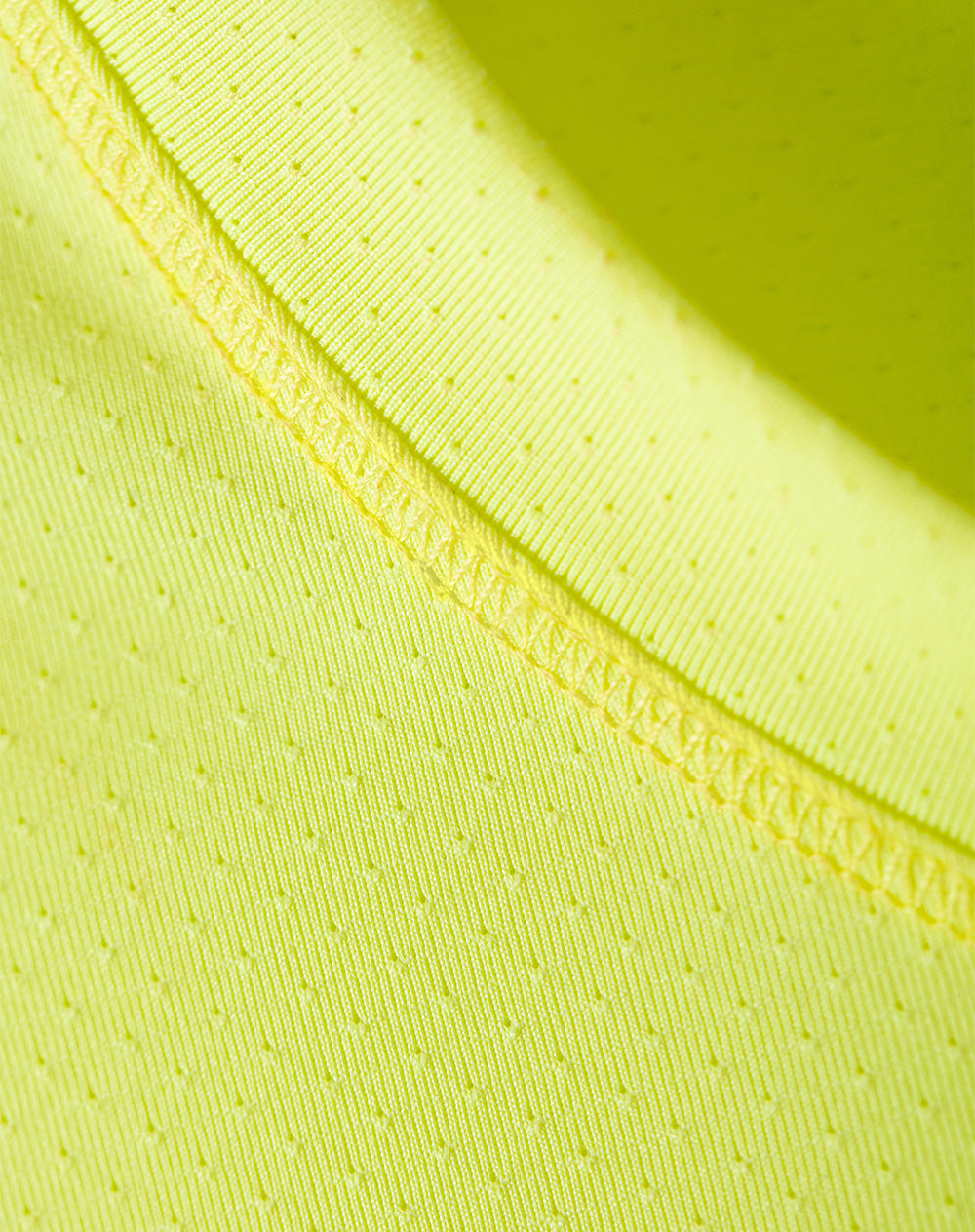 Camisilla deportiva control humedad verde hombre