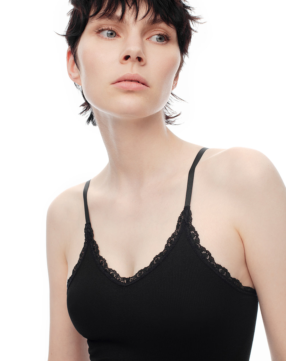 Camisilla slim seamless x2unds surtidas mujer