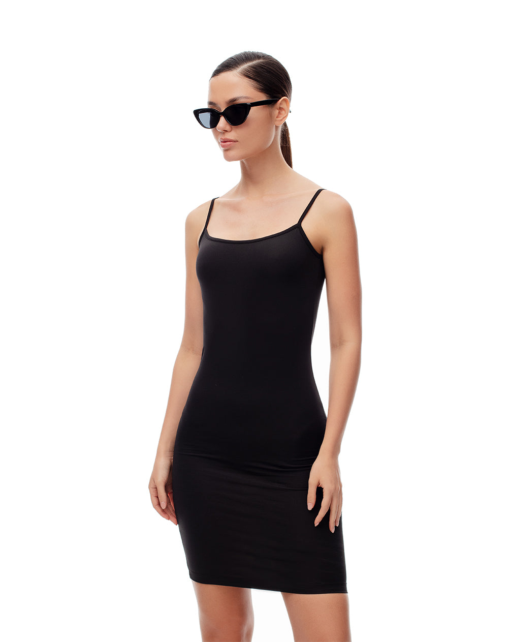 Vestido corto slim negro mujer