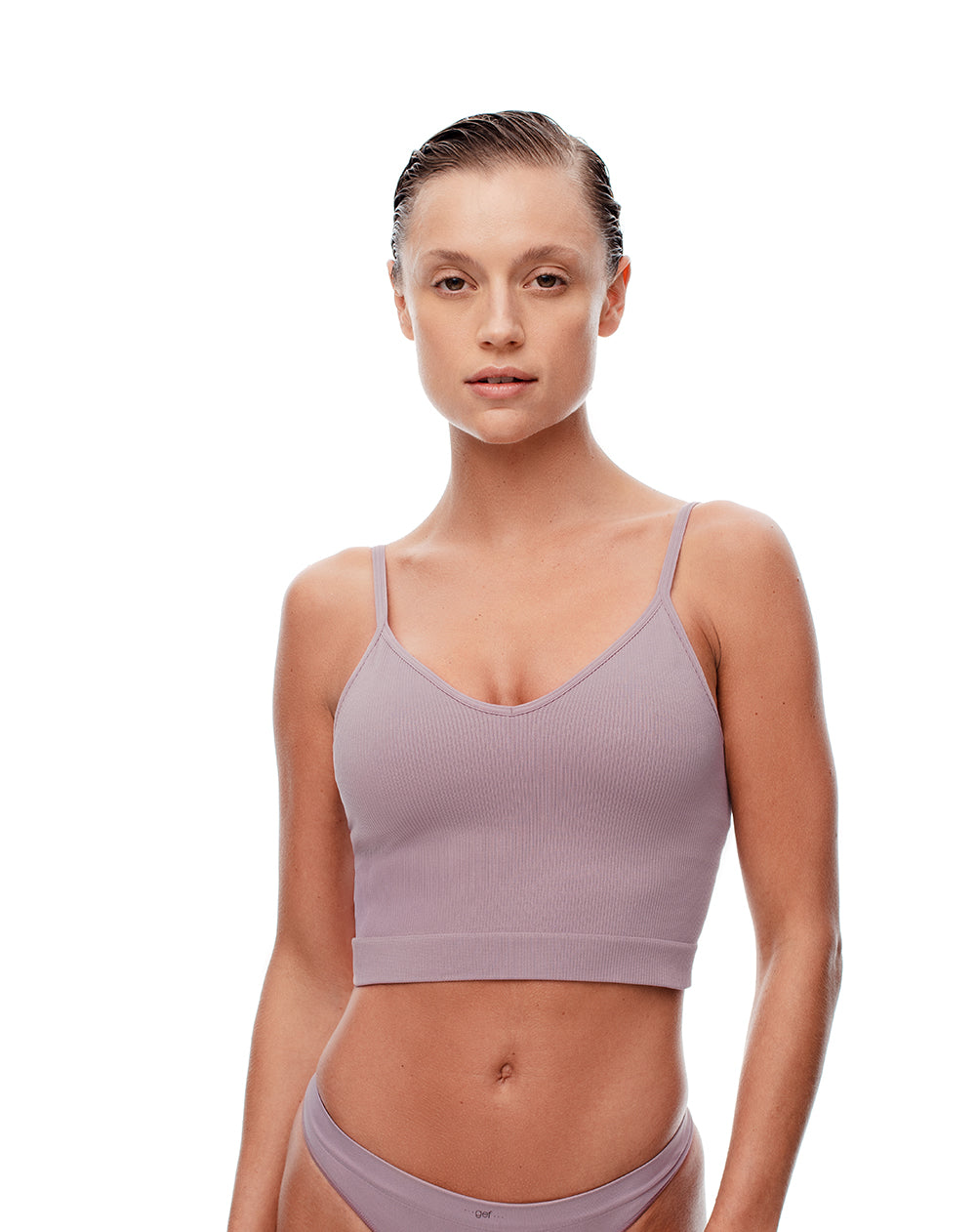 Camiseta fitted fit tiras morada