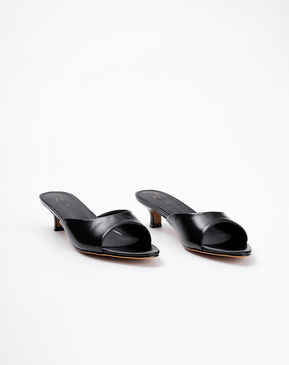 Sandalias mule de tacón bajo negro mujer