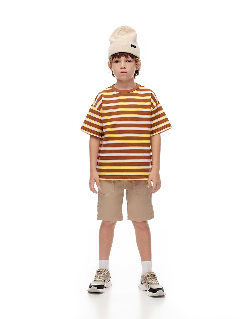 Camiseta regular algodón café rayas niño