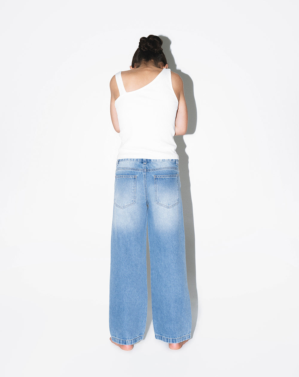 Jean straight tiro alto algodón índigo medio niña