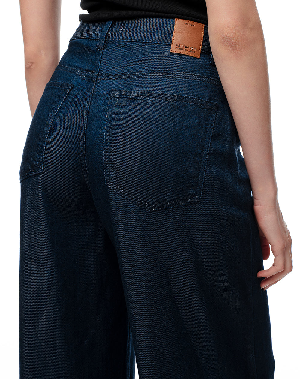 Jean wide leg tiro medio índigo oscuro mujer