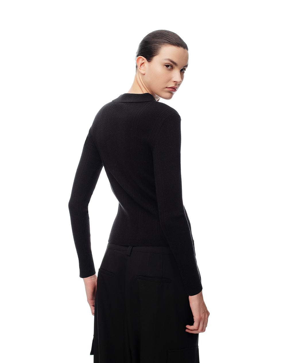 Camibuzo tipo polo slim tejido de punto negro mujer