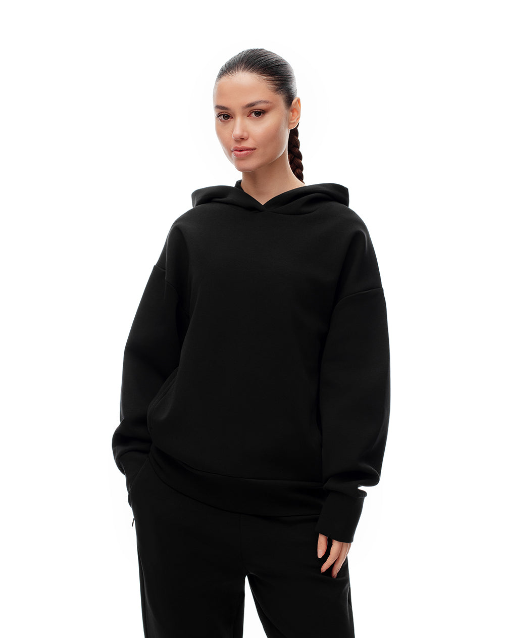 Buzo relax tipo hoddie negro mujer