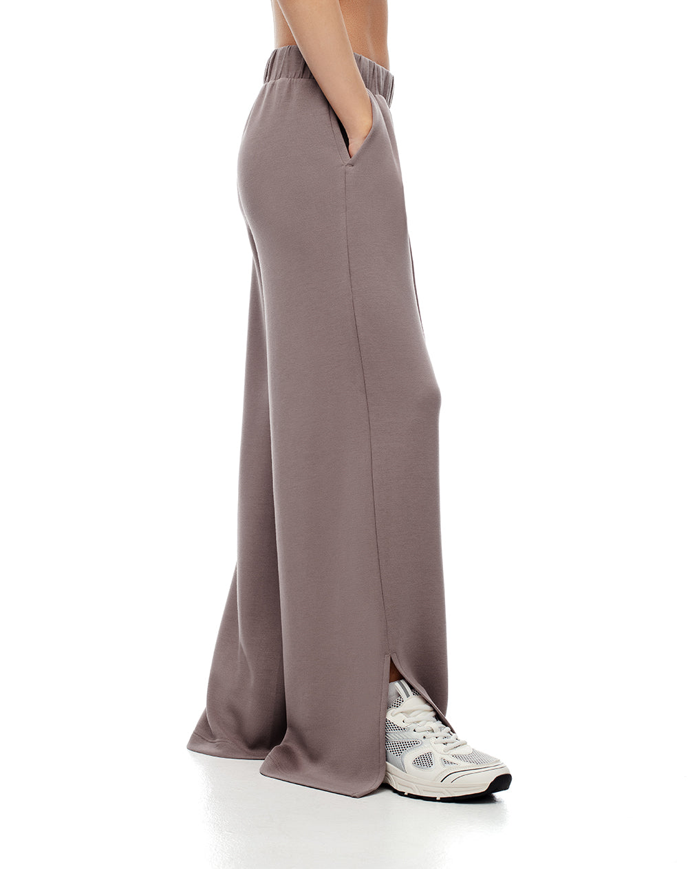 Jogger relaxed fit tiro alto cafe