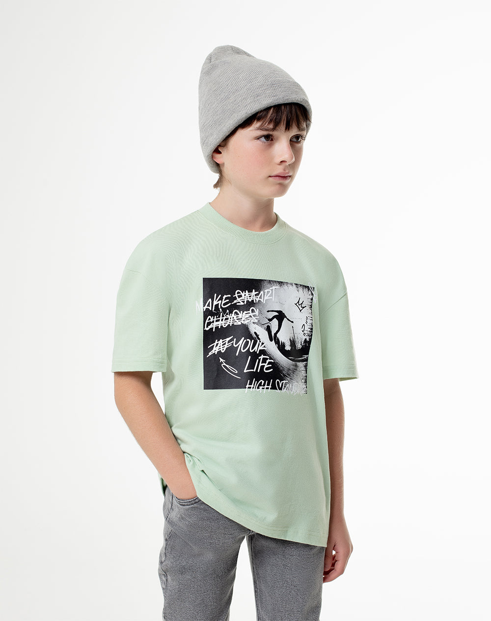 Camiseta regular algodón verde estampada niño