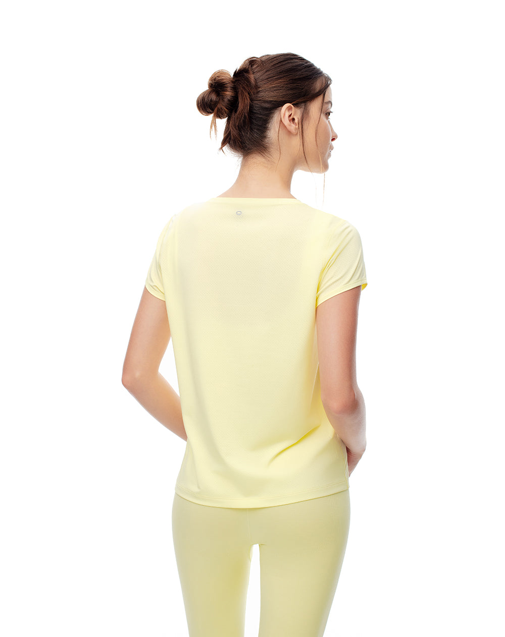 Camiseta deportiva secado rápido amarilla mujer