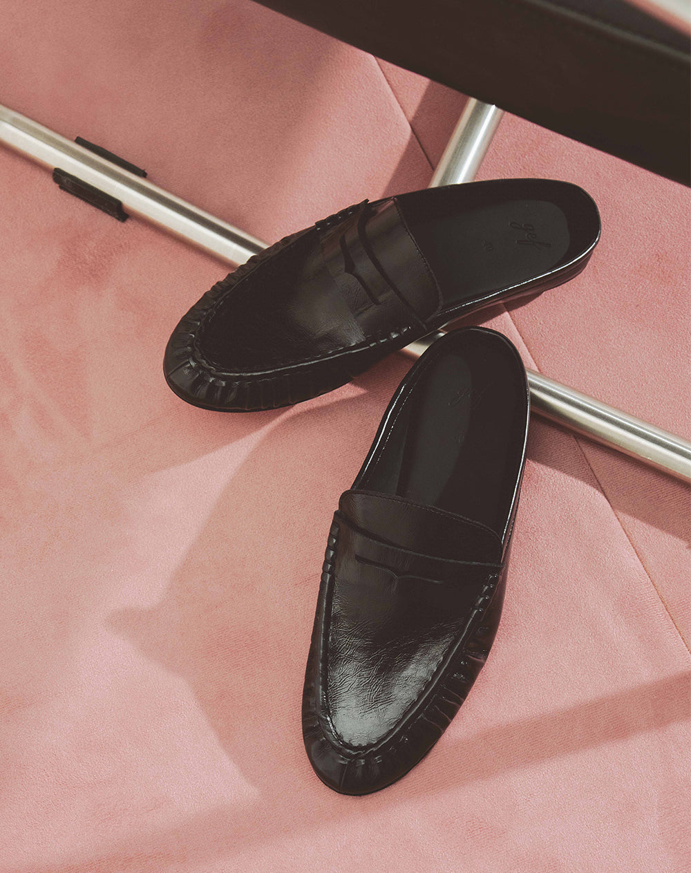 Zapatos loafer negro mujer