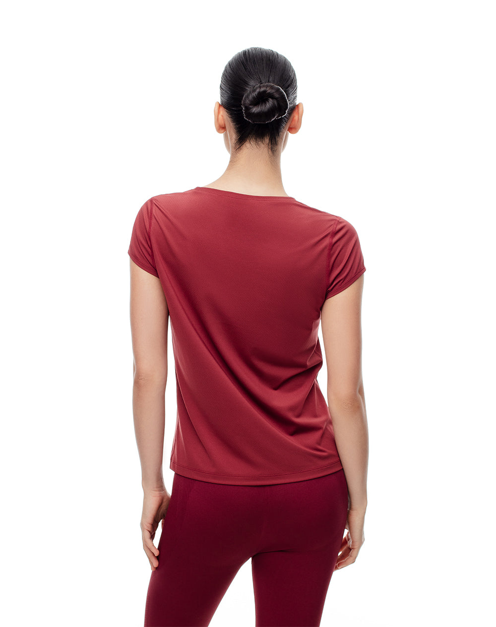 Camiseta deportiva secado rápido vinotinto mujer