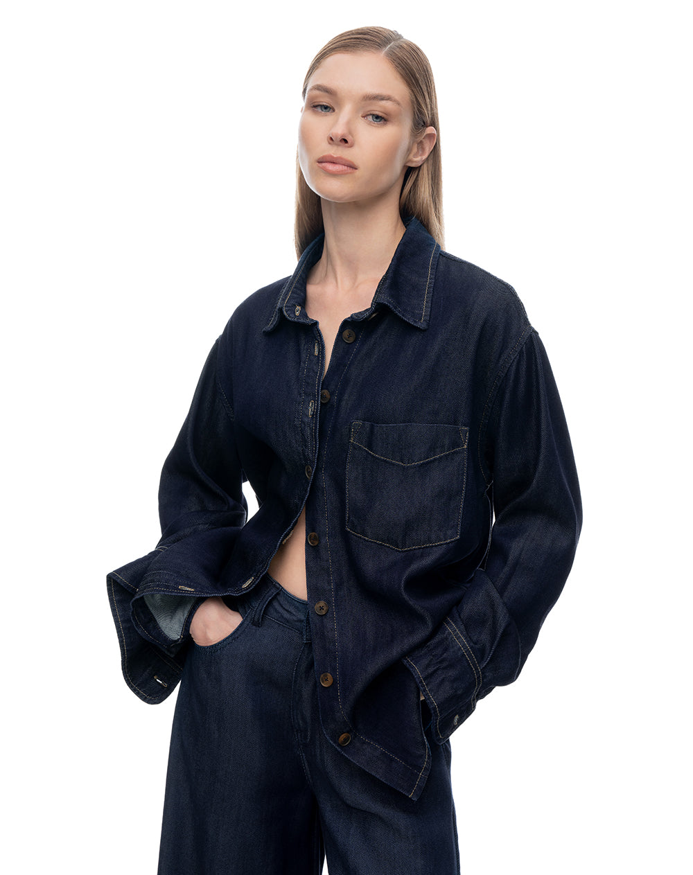 Camisa manga larga regular denim índigo oscuro mujer